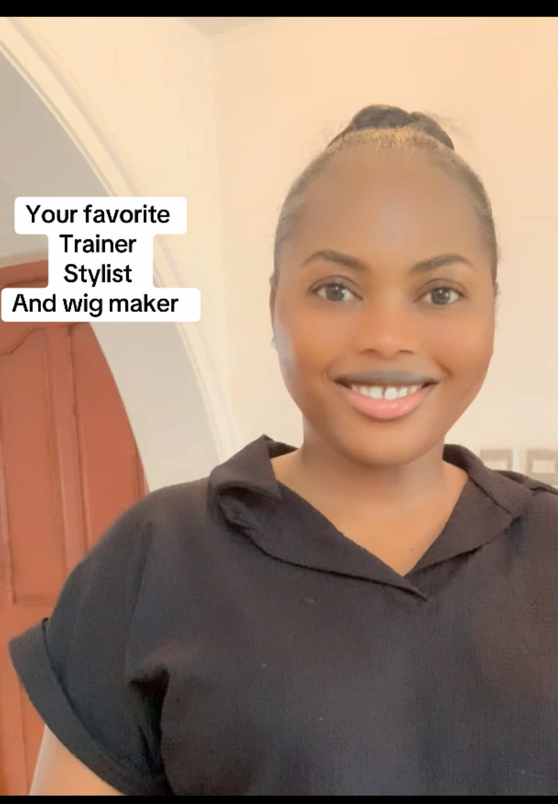 @STYLIST/ WIG TRAINER IN LAGOS