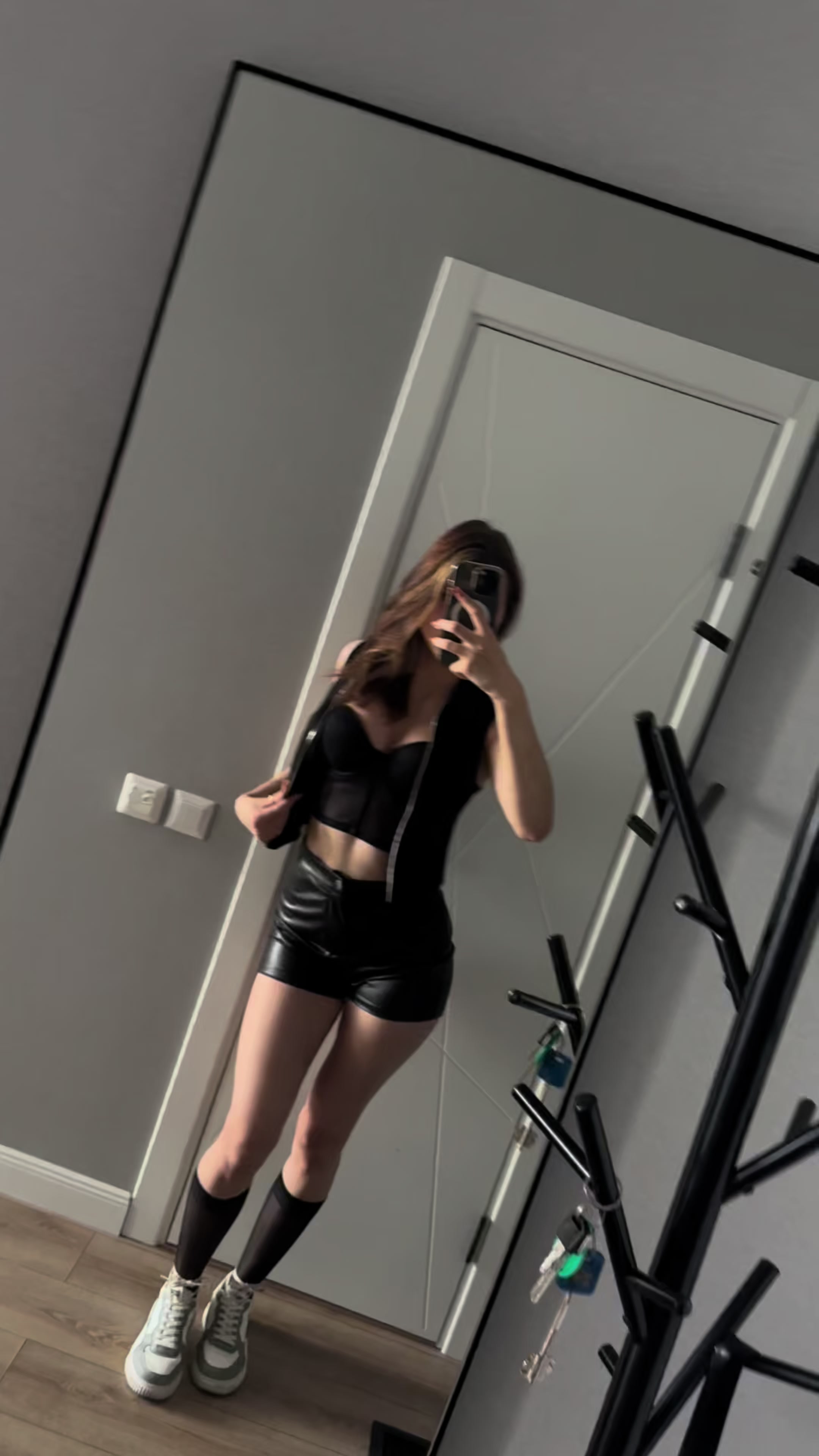 @𝒟𝒾