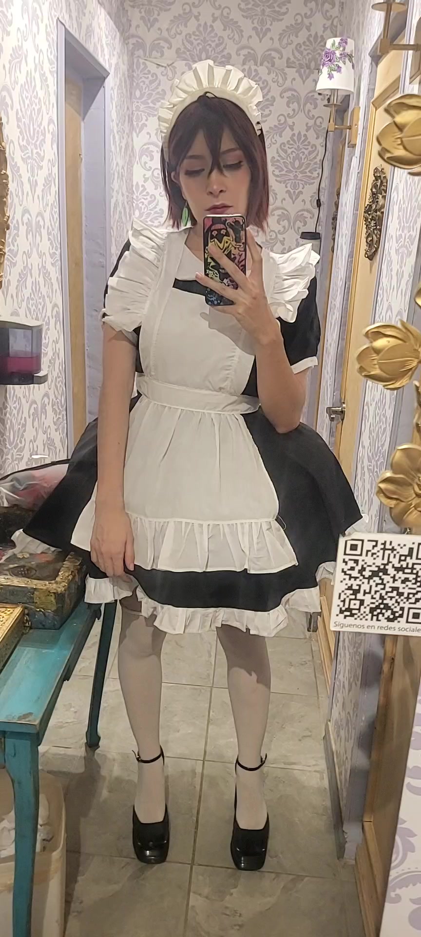 @Karificent