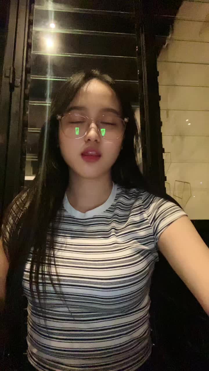 @iz44