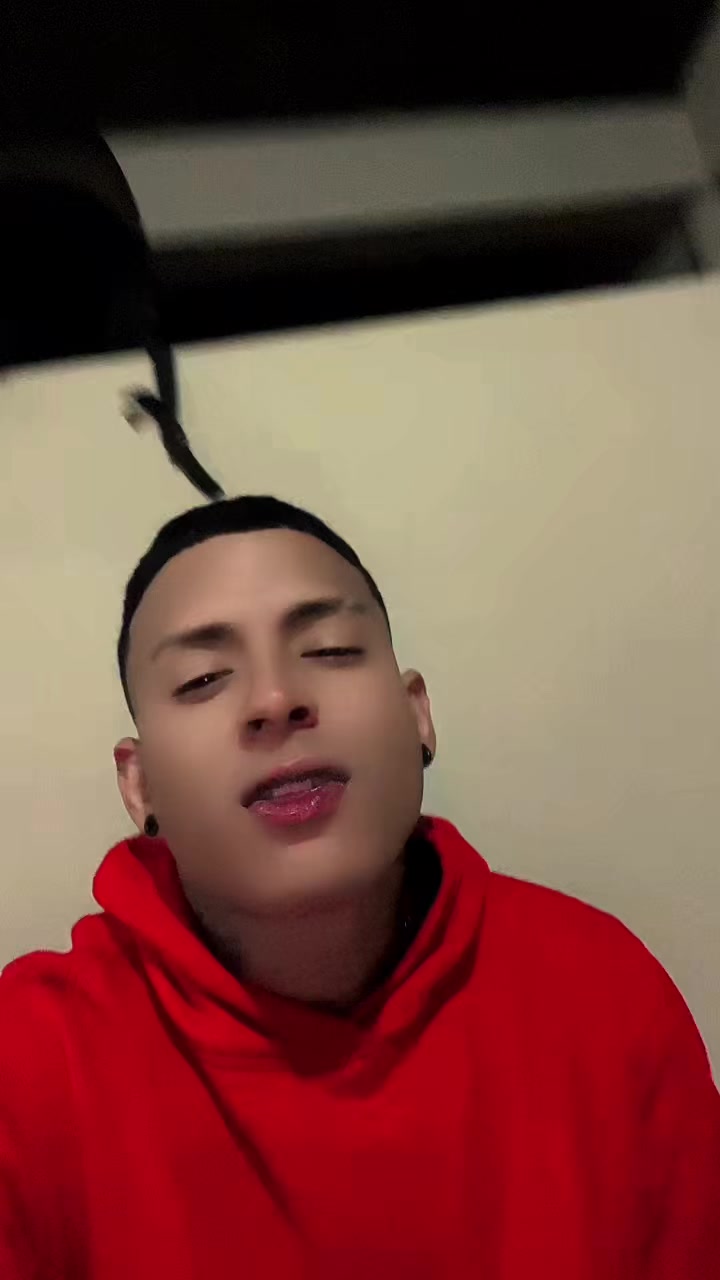 @Renny04