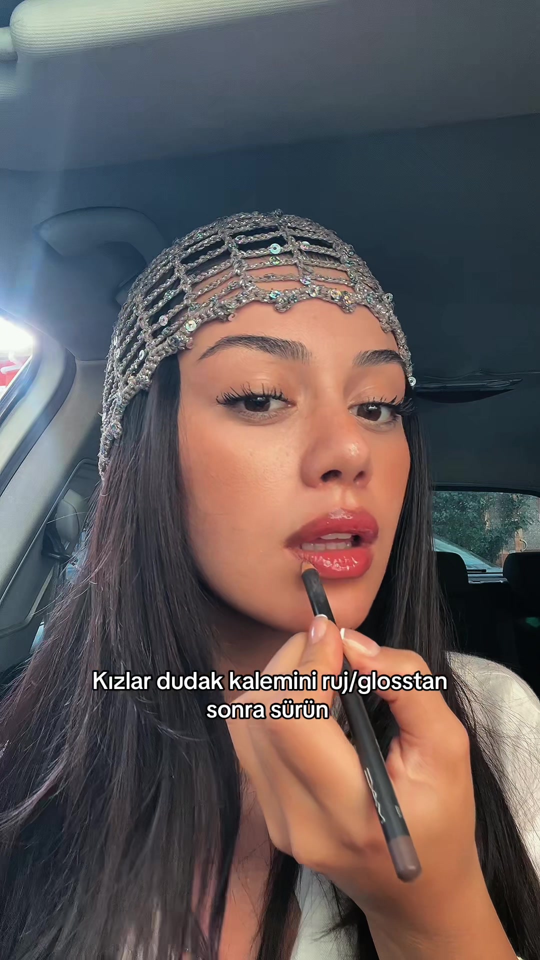 @İSN