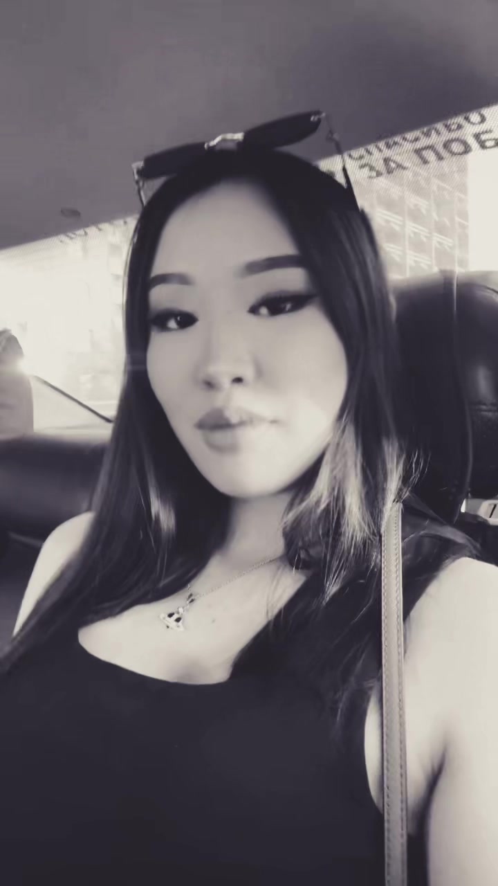 @825