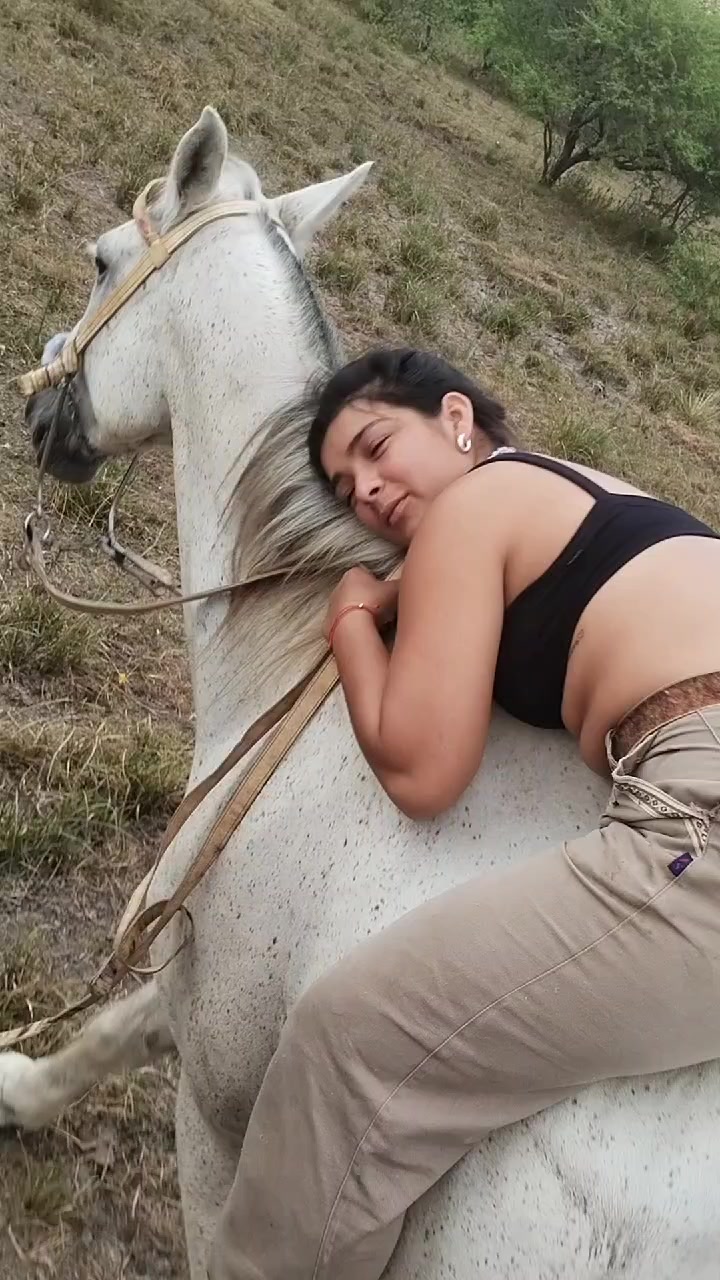@lamaleducada