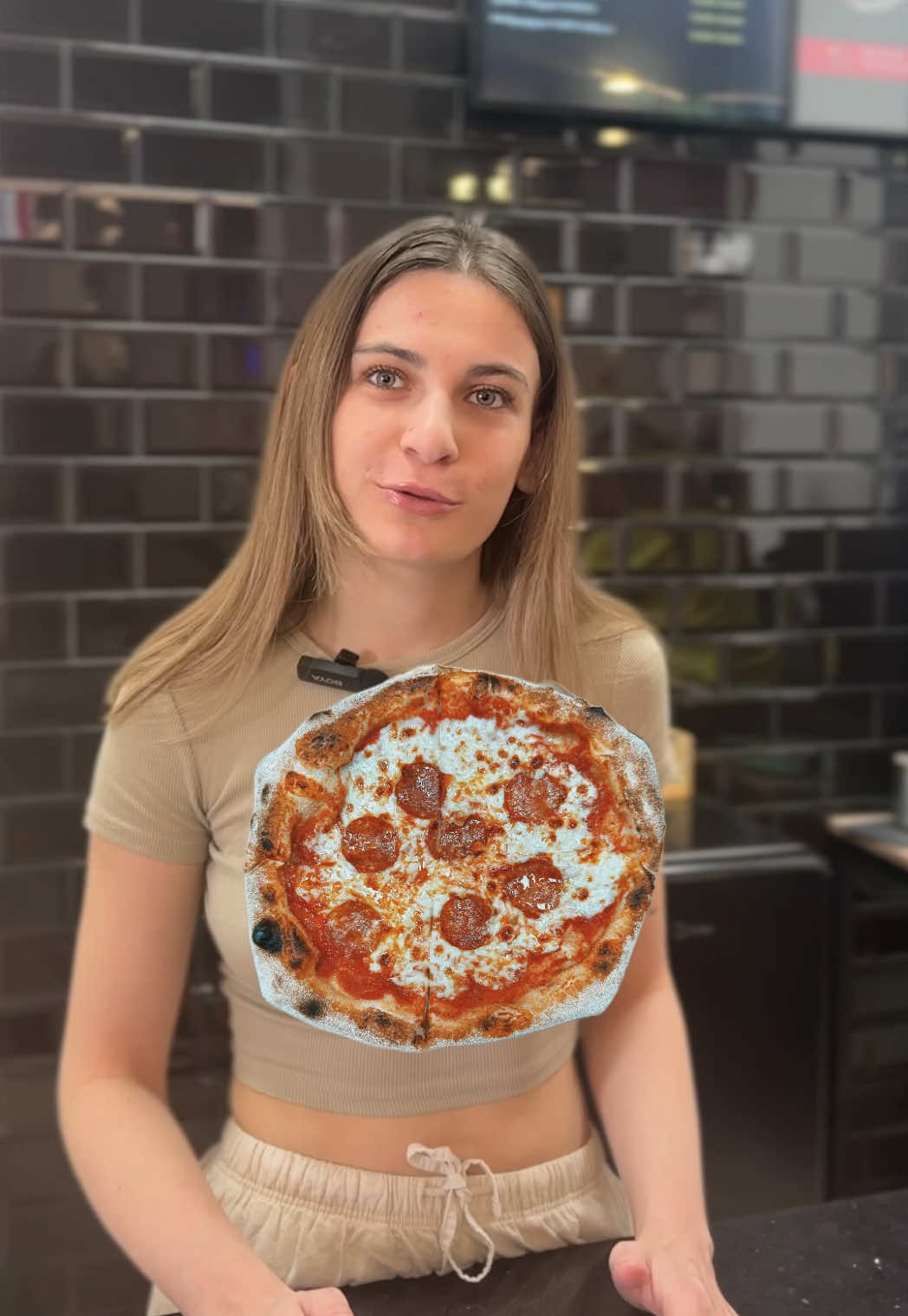 @Pupone • pizza