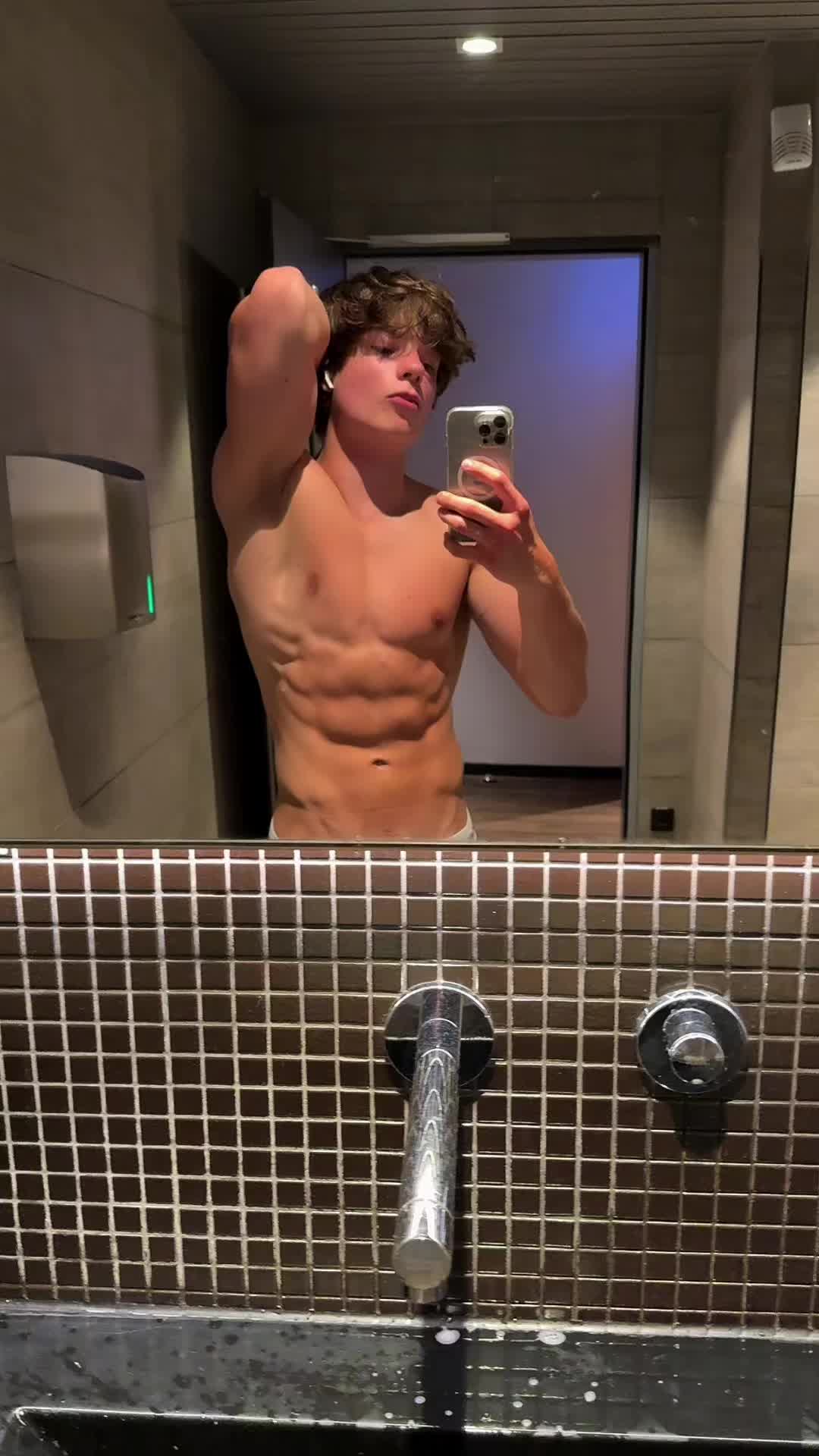 @max