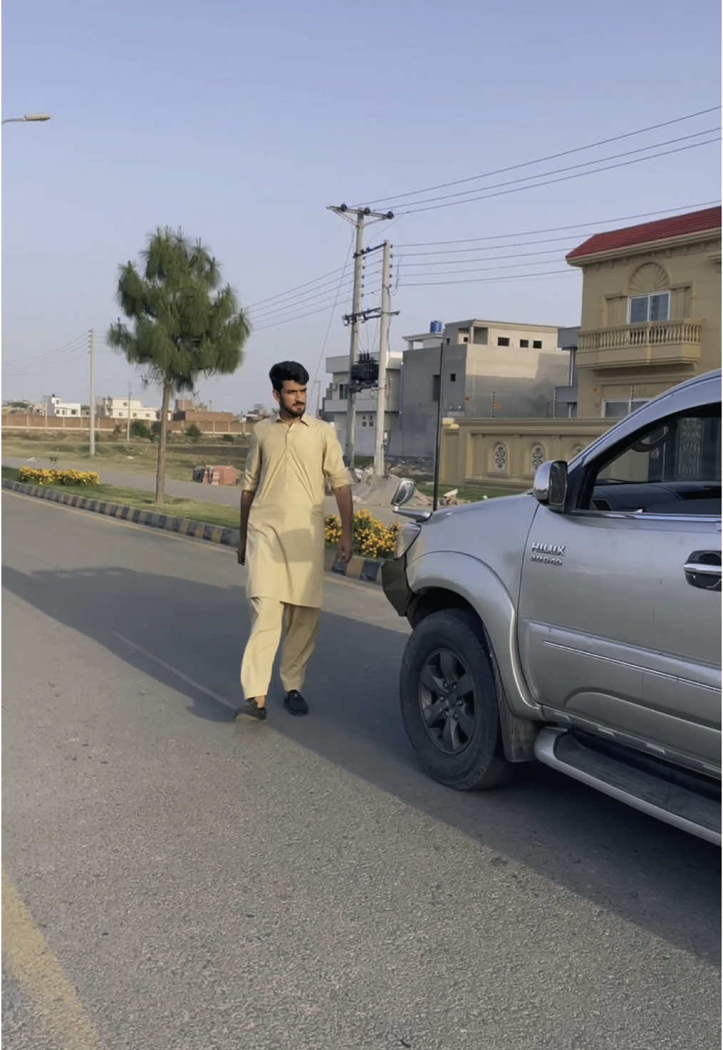 @حUسNیN بHنDر 🫀