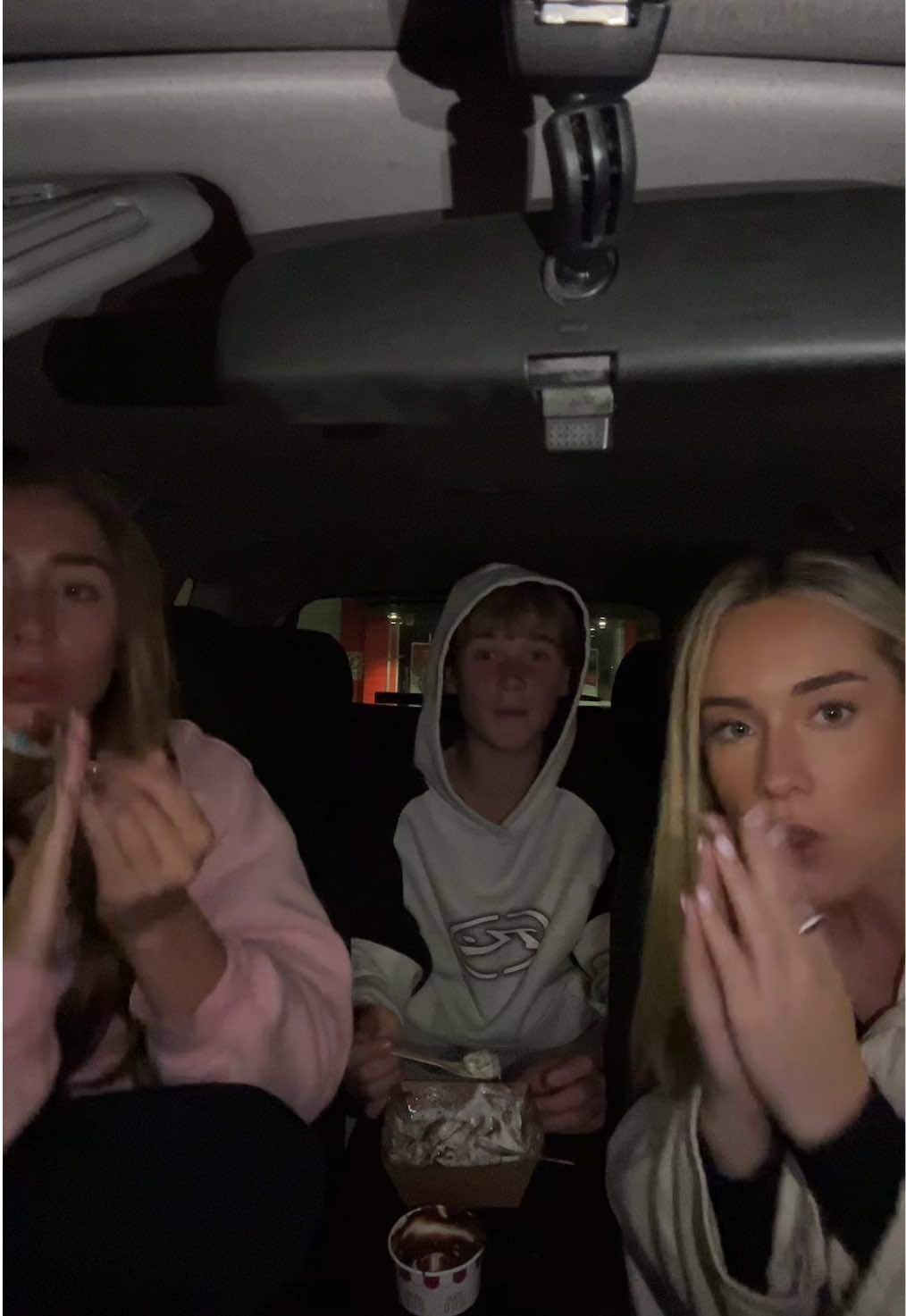 @guesswho