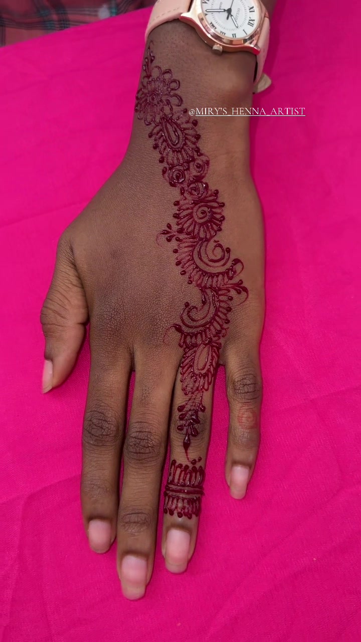 @MIRY’S_HENNA_BEAUTY