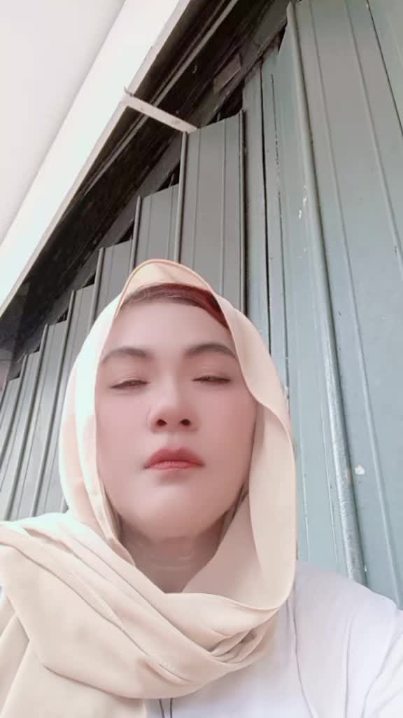 @lia