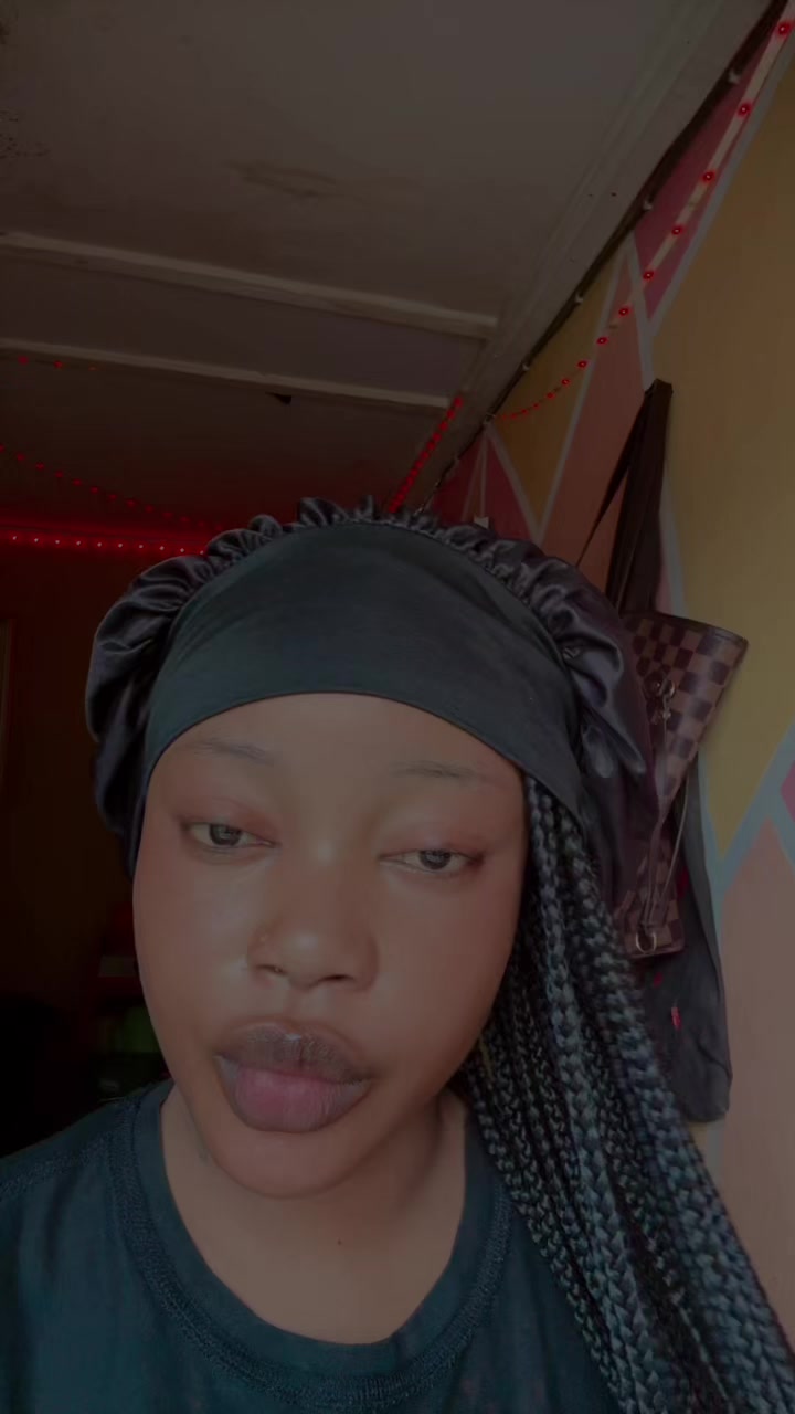 @𝐀𝐝𝐮𝐧𝐧𝐢𝐚𝐝𝐞🫧💞😽🥹
