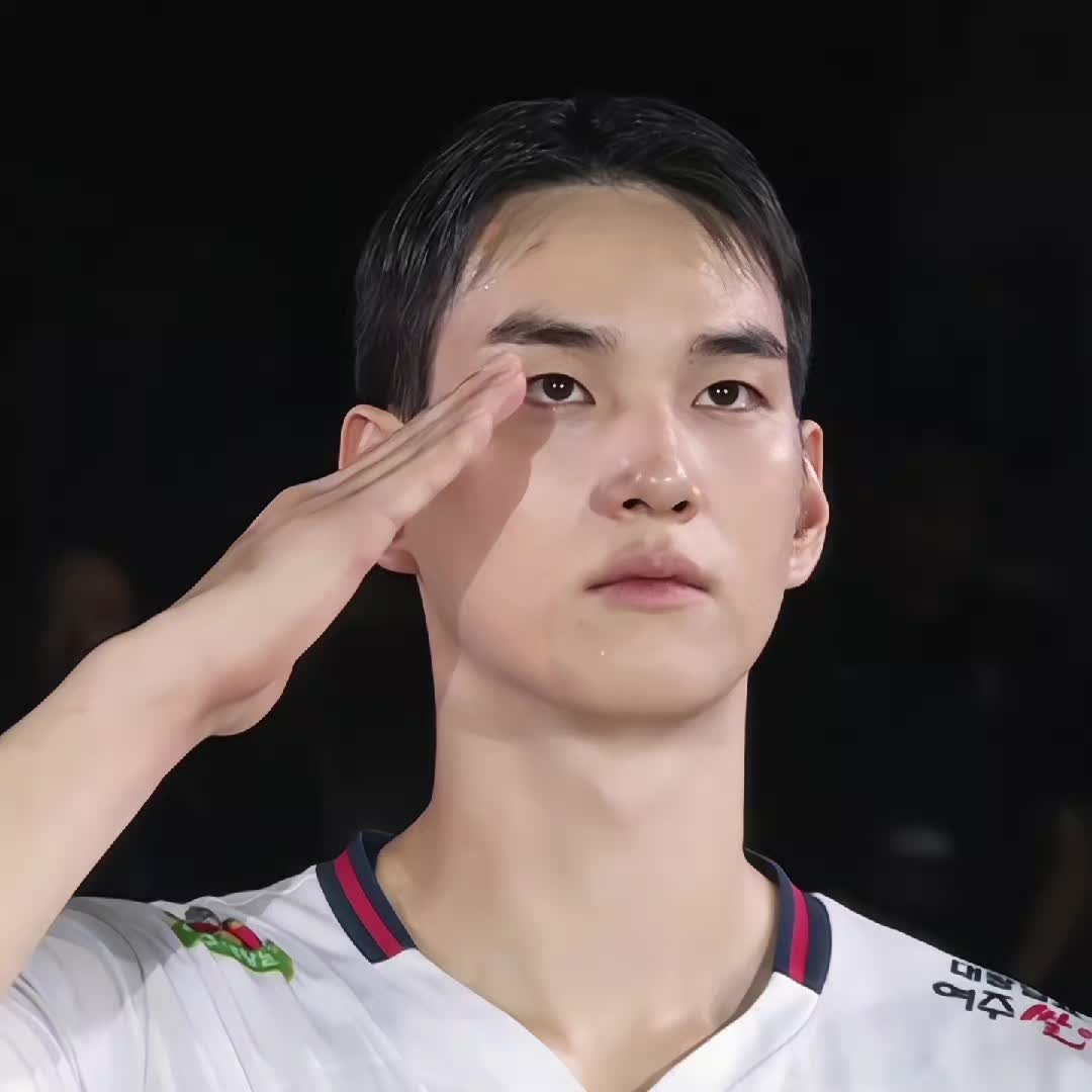 @๐ฐ๐น๐ผ๐๐ฑ๐ป๐ต๐ฒ