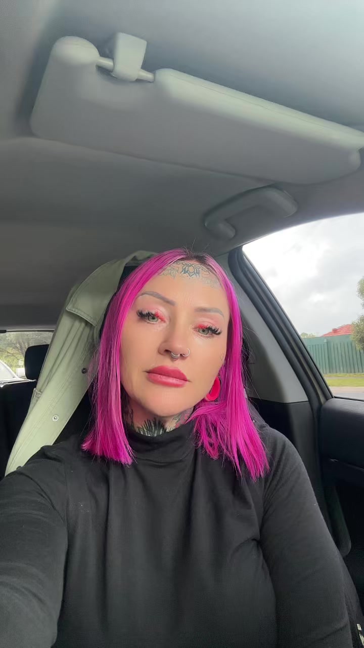 @BADDIE HQ