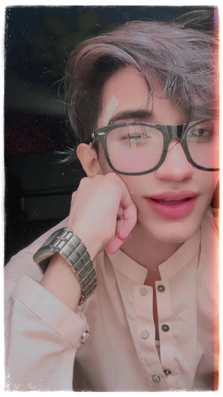 @ℳ𝓇.𝒸𝒽𝒰𝓏𝒶🐣