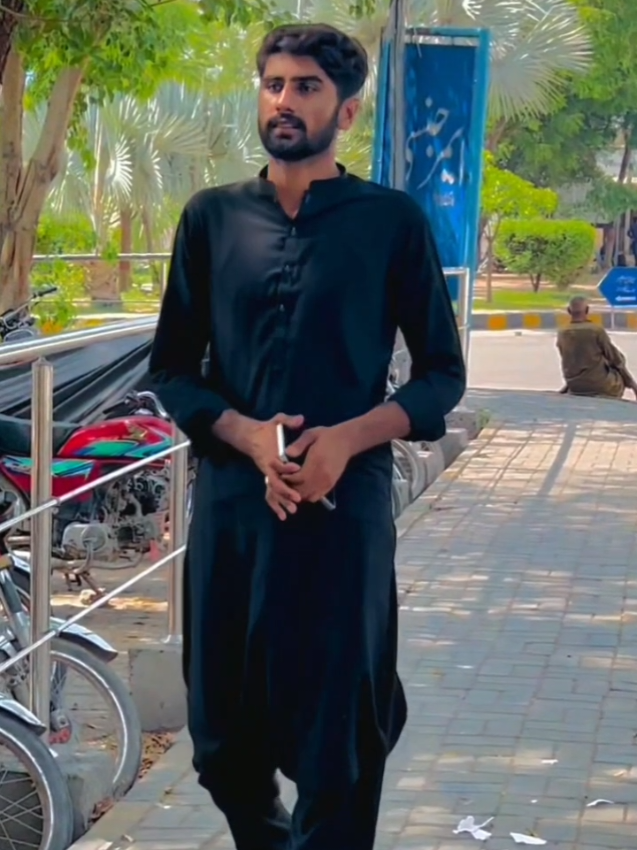 @𝐈𝐧𝐭𝐞𝐤𝐡𝐚𝐛 𝐥𝐚𝐥𝐢 🥂