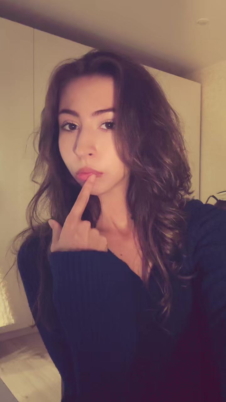 @d.