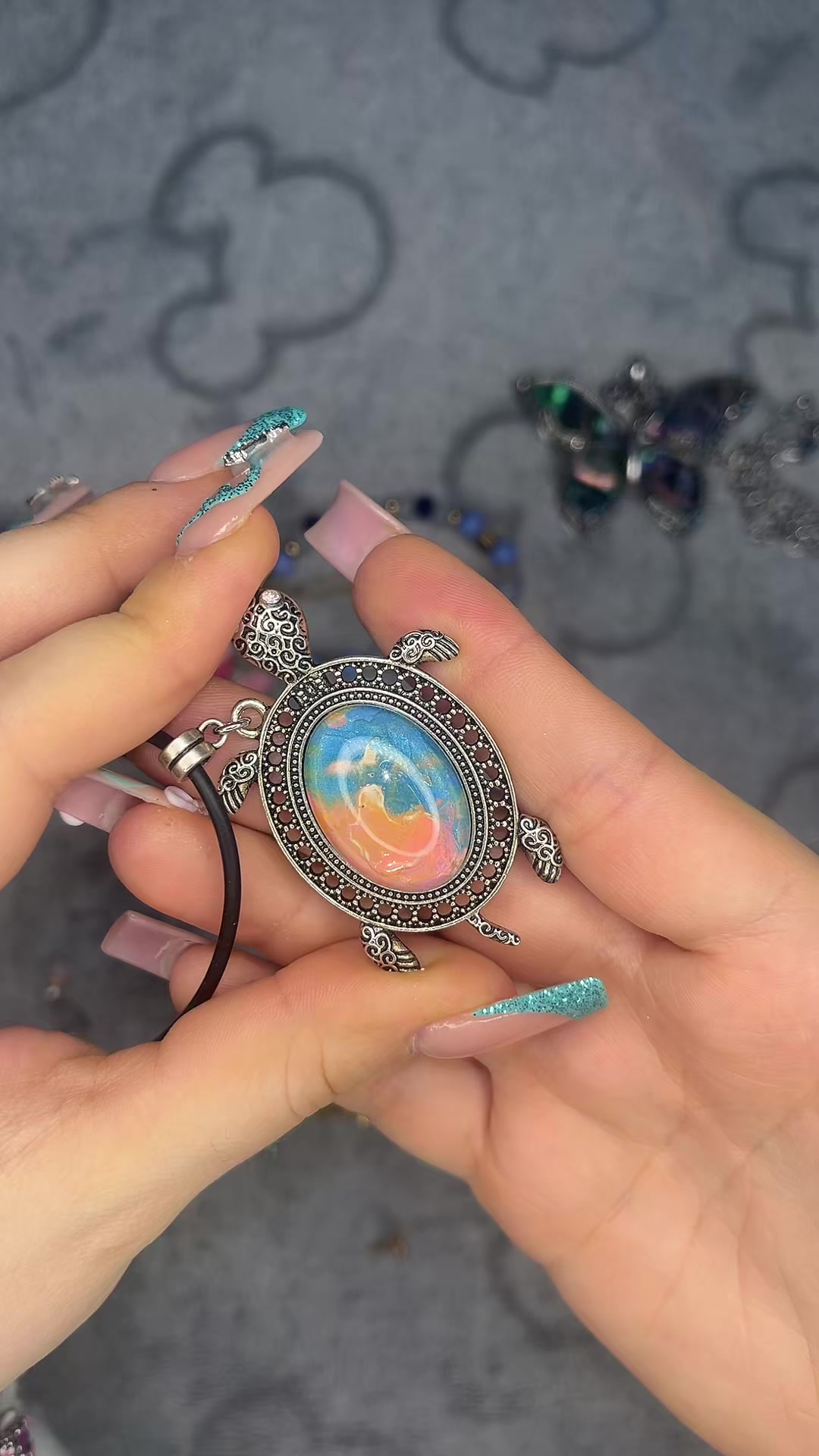 @Jewlery_Hunter💎