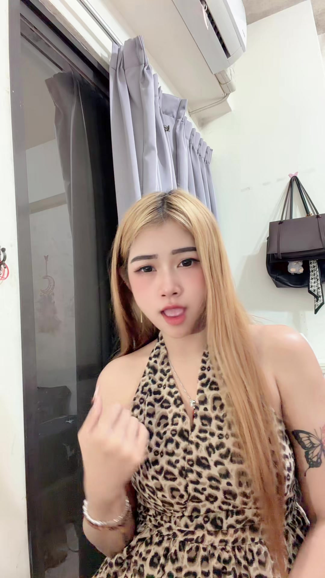 @小花⚘️🌹