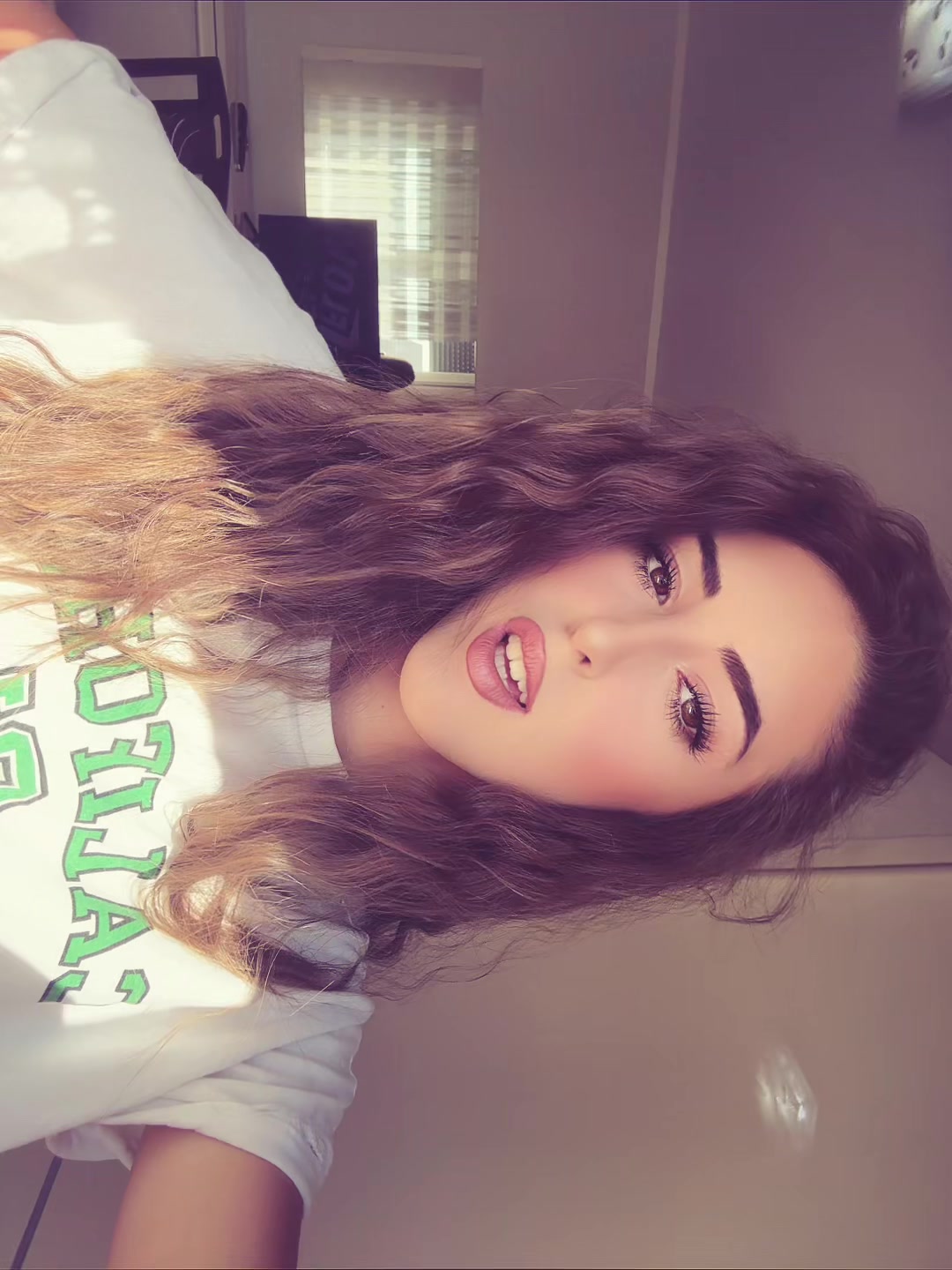 @lanaa