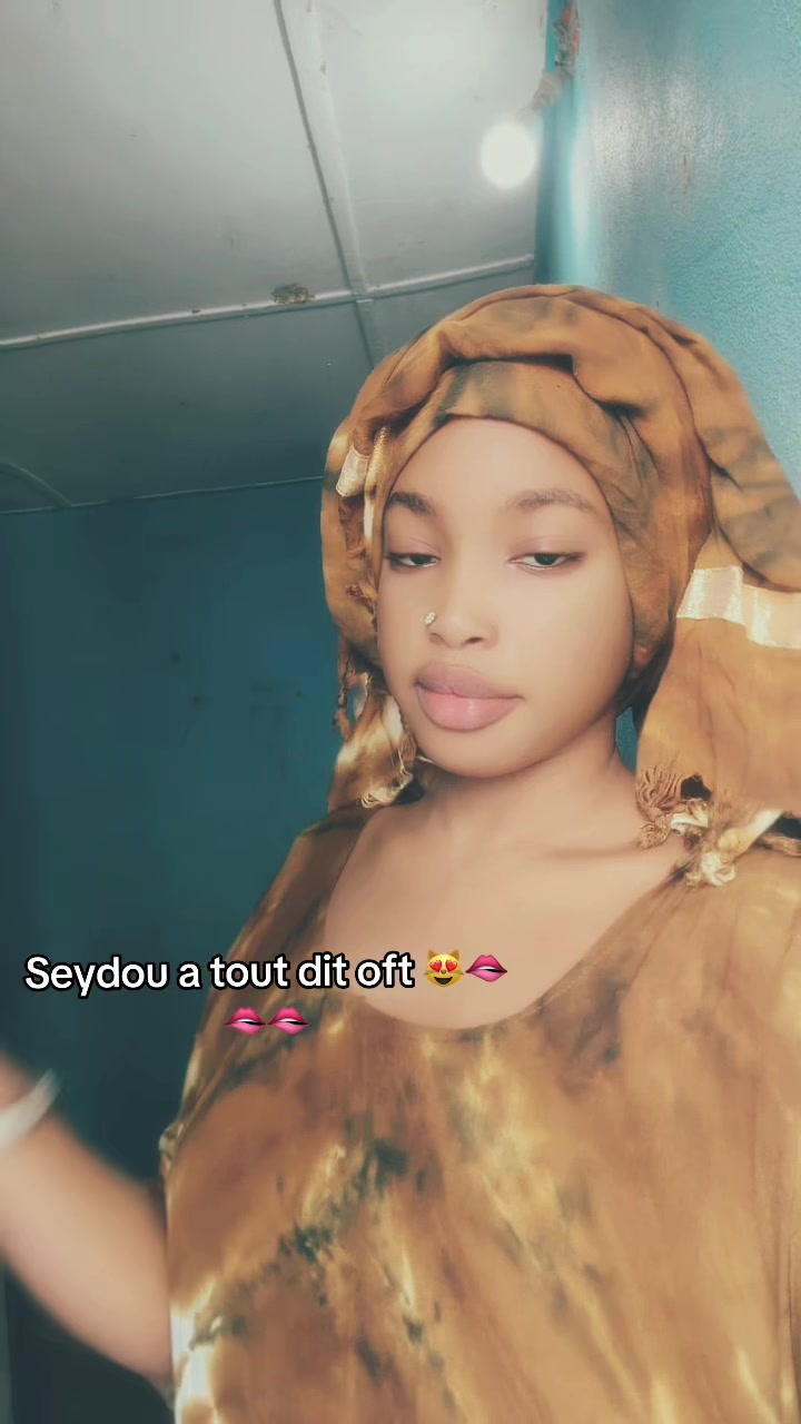 @ᥲᥒᥲ 𝗍᥆ᥙrᥱ́.💕