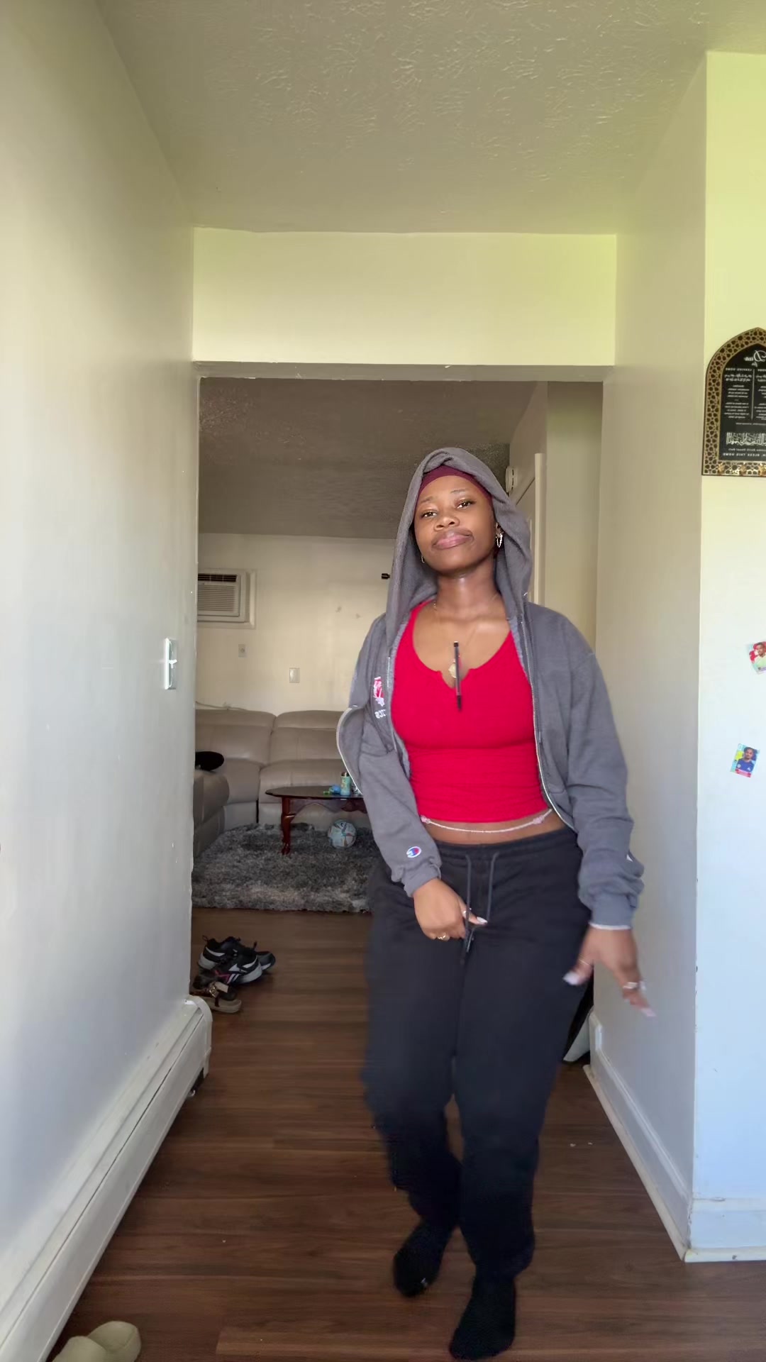 @Niya_Sabna