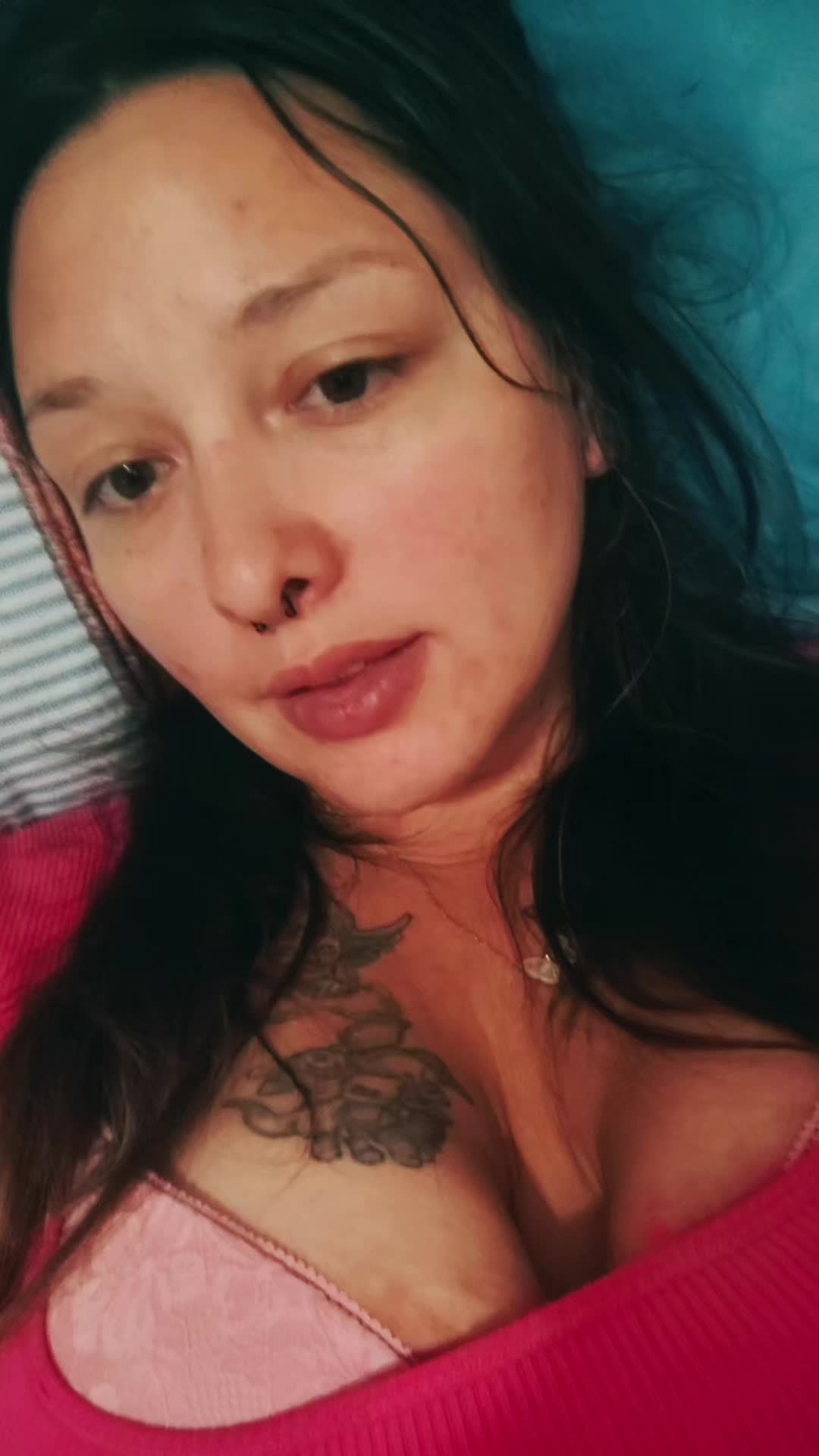 @Julie🃏&spades;️&clubs;️&hearts;️&diams;️🧿🔮🧙&zwj;♀️🪄🐦&zwj;⬛