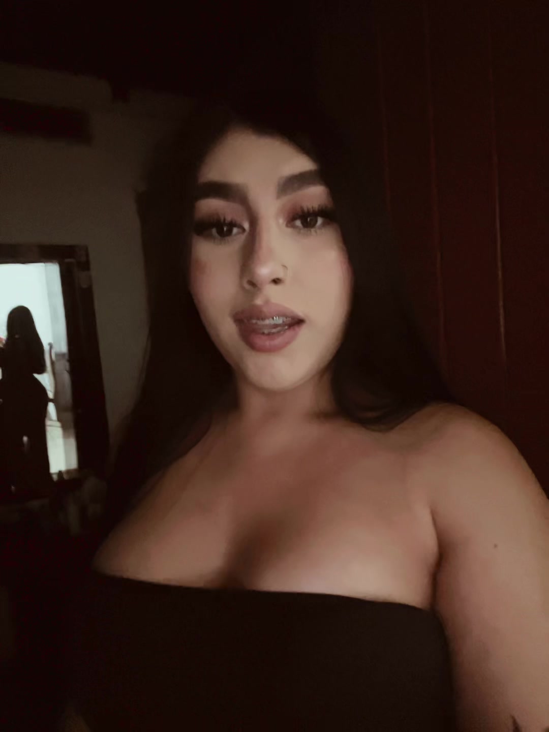 @Sus