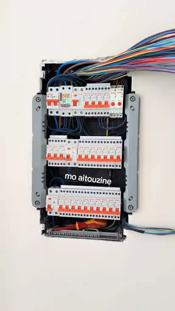 @aitouzine