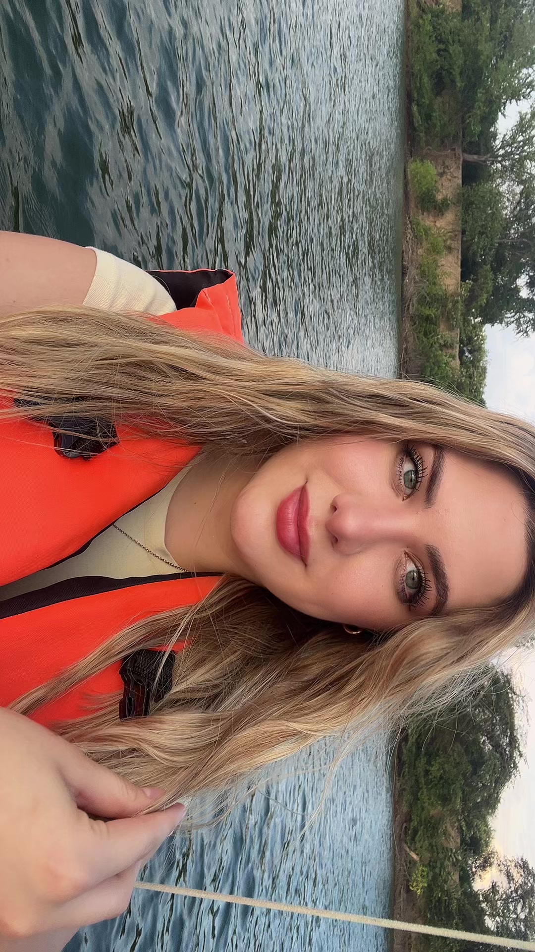 @Andrealozanomx