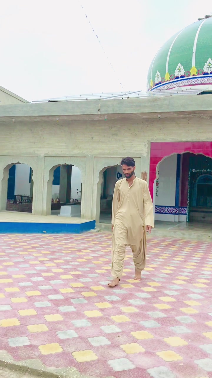@Zubair 👑💖 KING