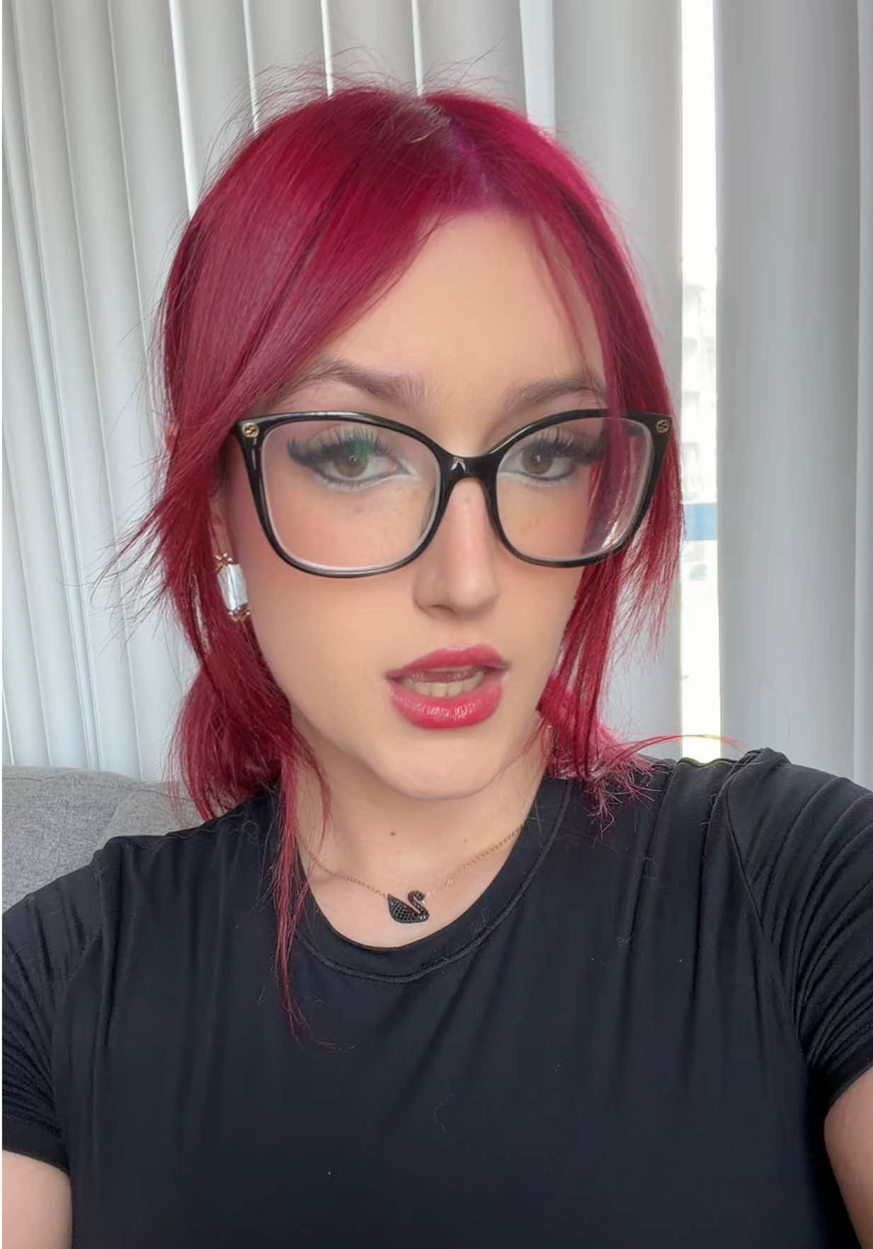 @itslarissababee