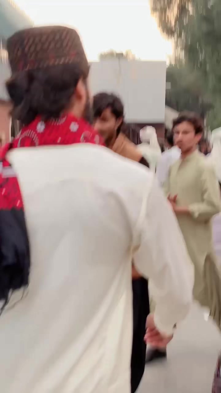 @&hearts;️Zawar Azhar jeelani&hearts;️