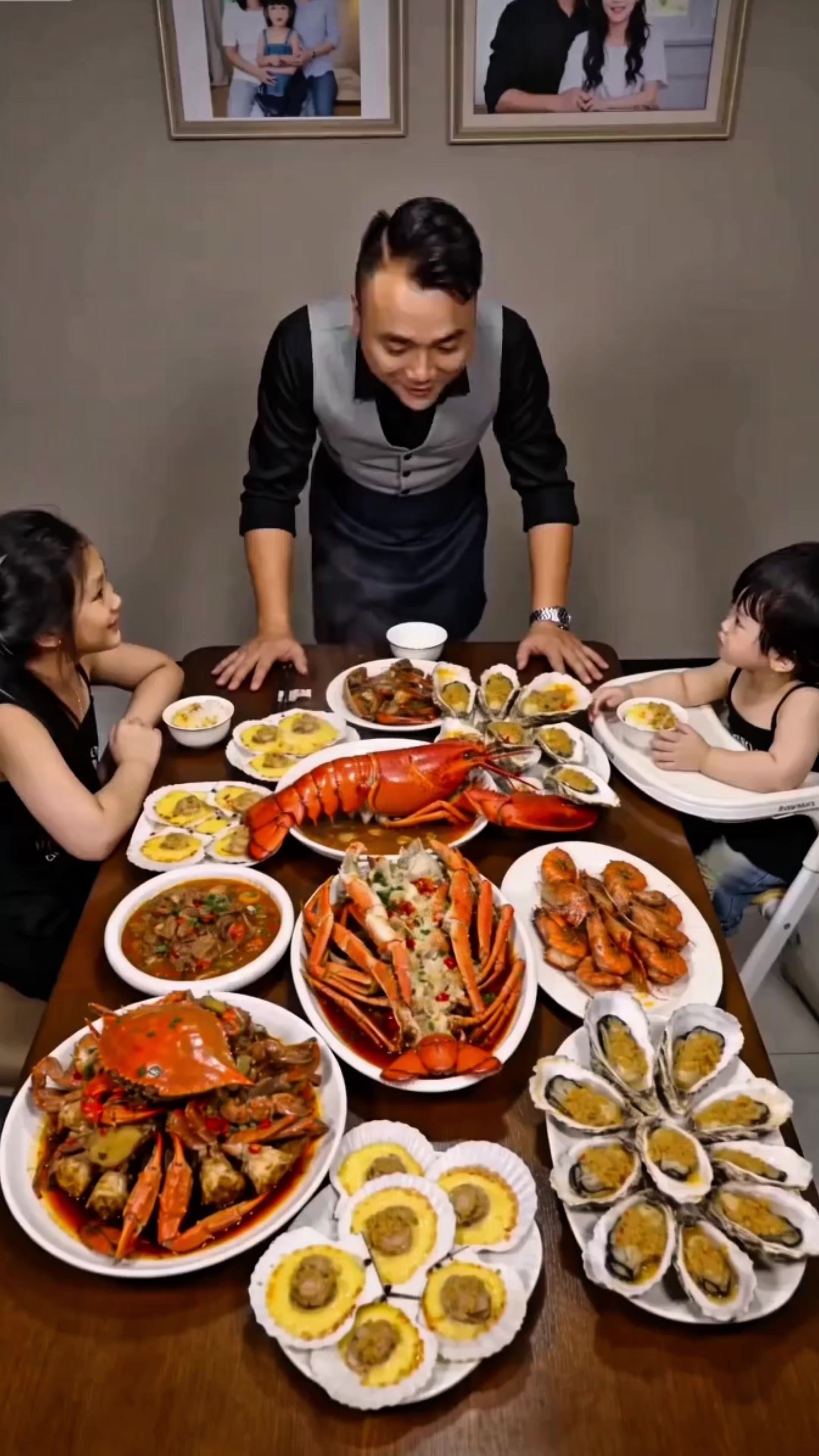 @Mẹ và bé nhà Ngọc đây😊