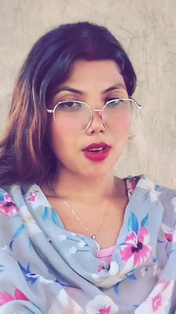 @सपना राउत ।,,,,,,
