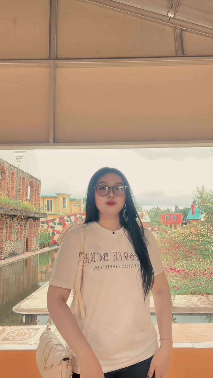 @❀(*&acute;🍓`*)❀