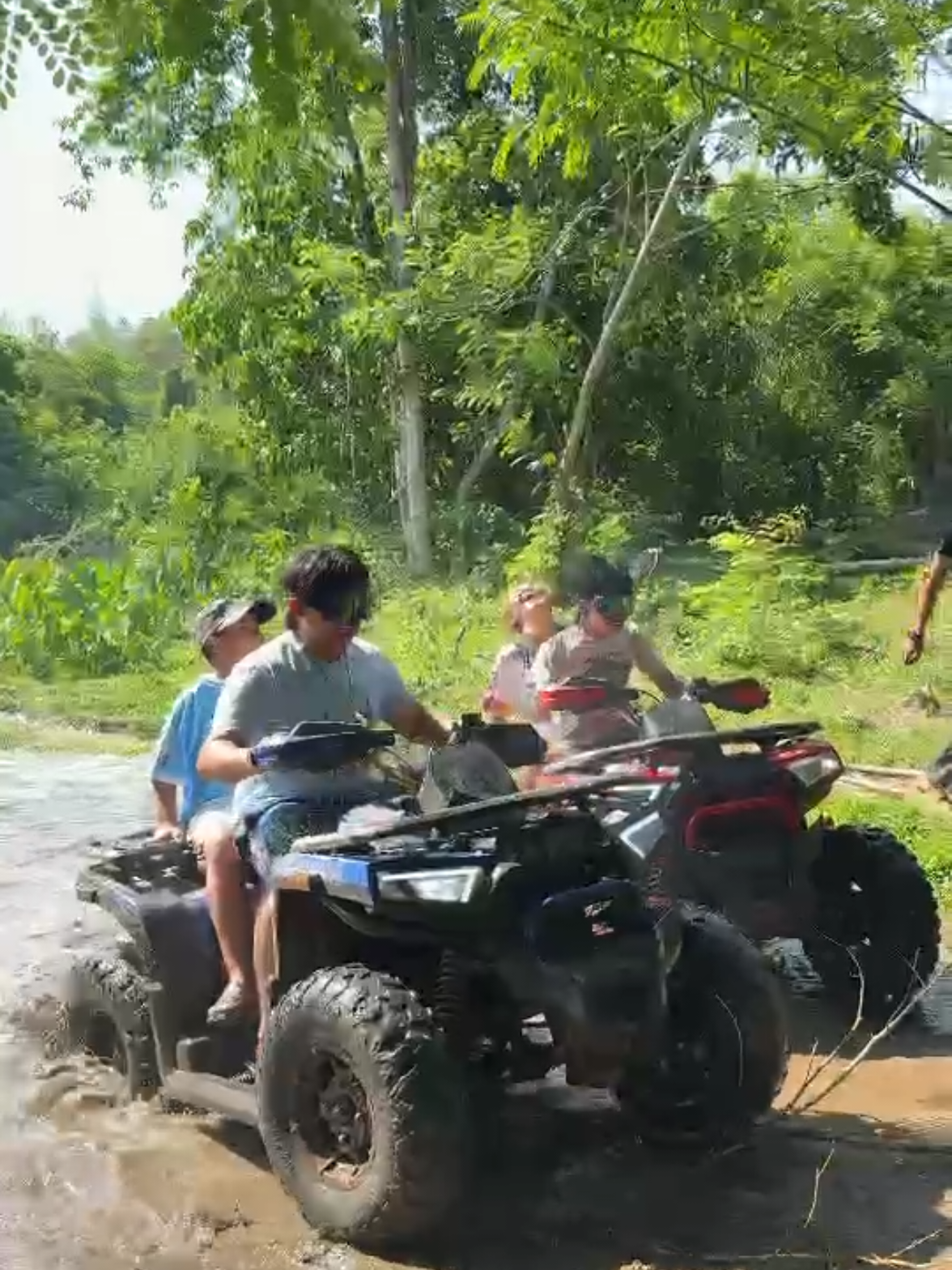 @ATV&BUGGY เขาตาโต้ง