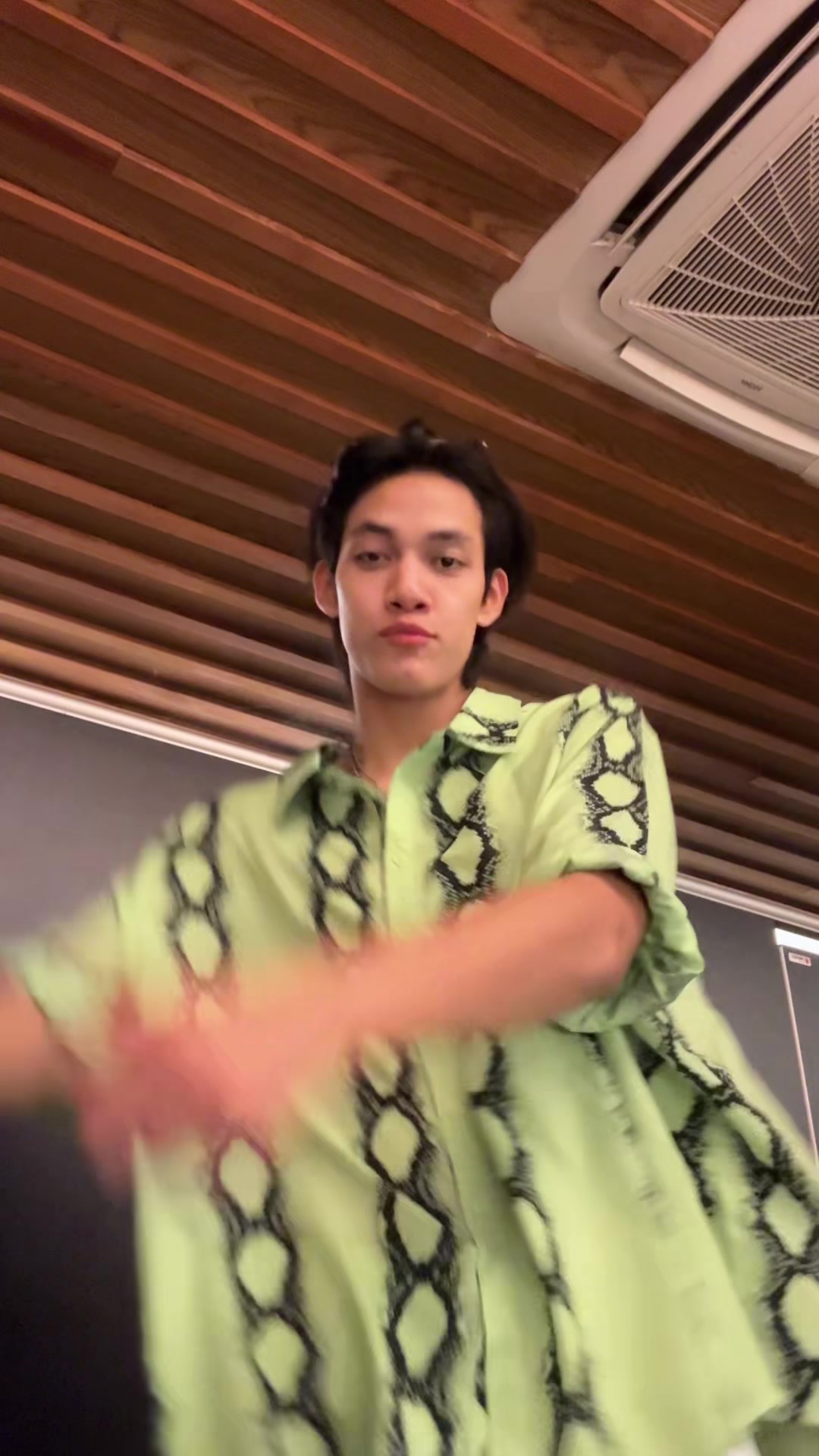 @ราชาบัลลังก์