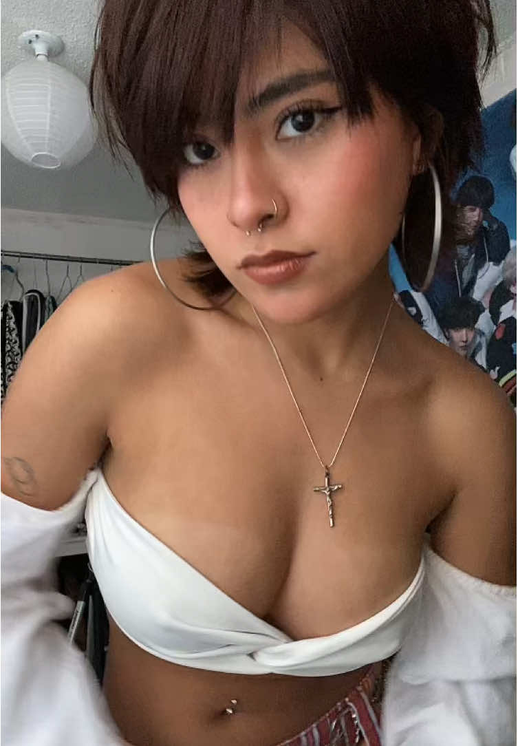 @María Coval