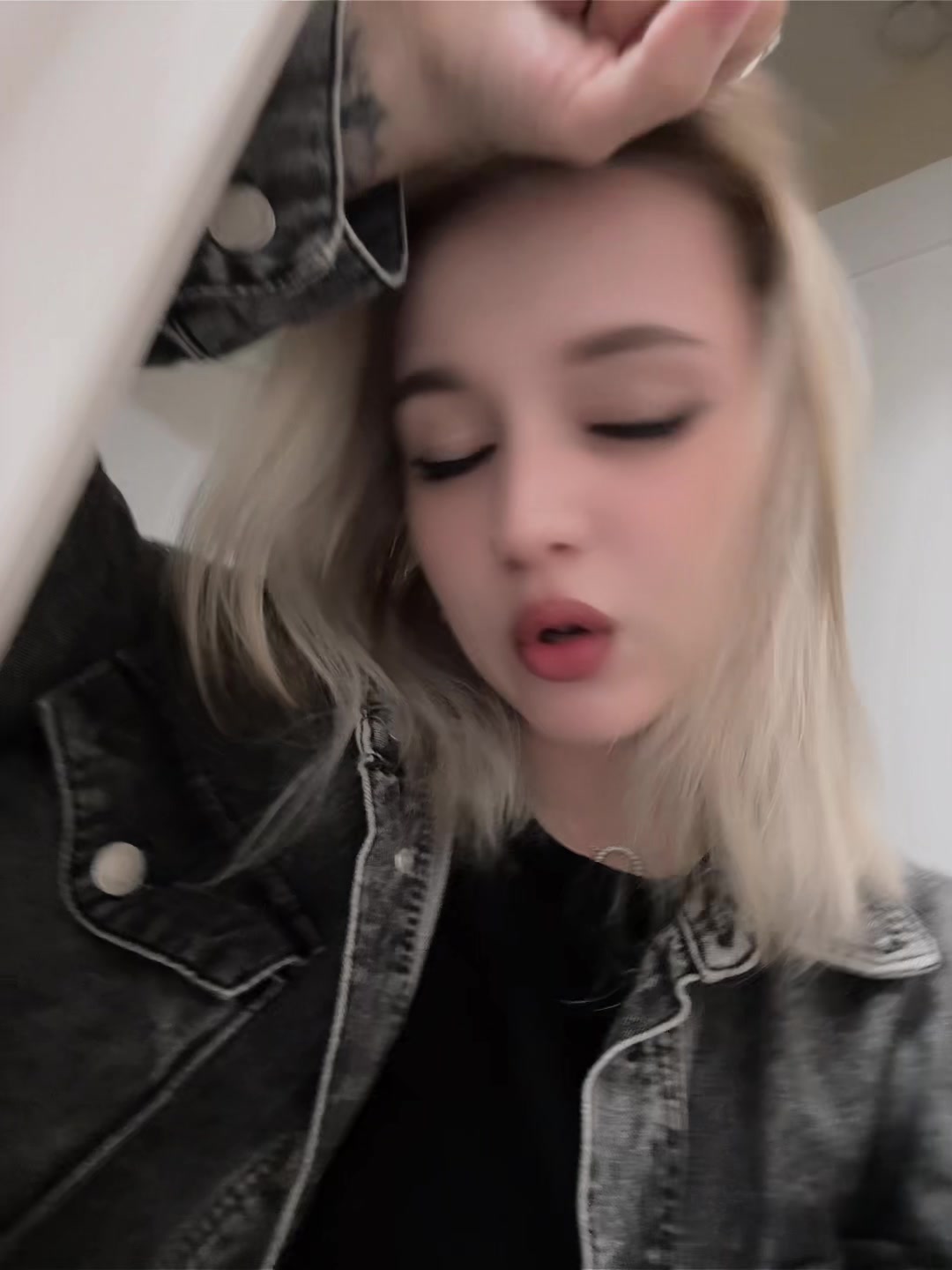 @Иисуся