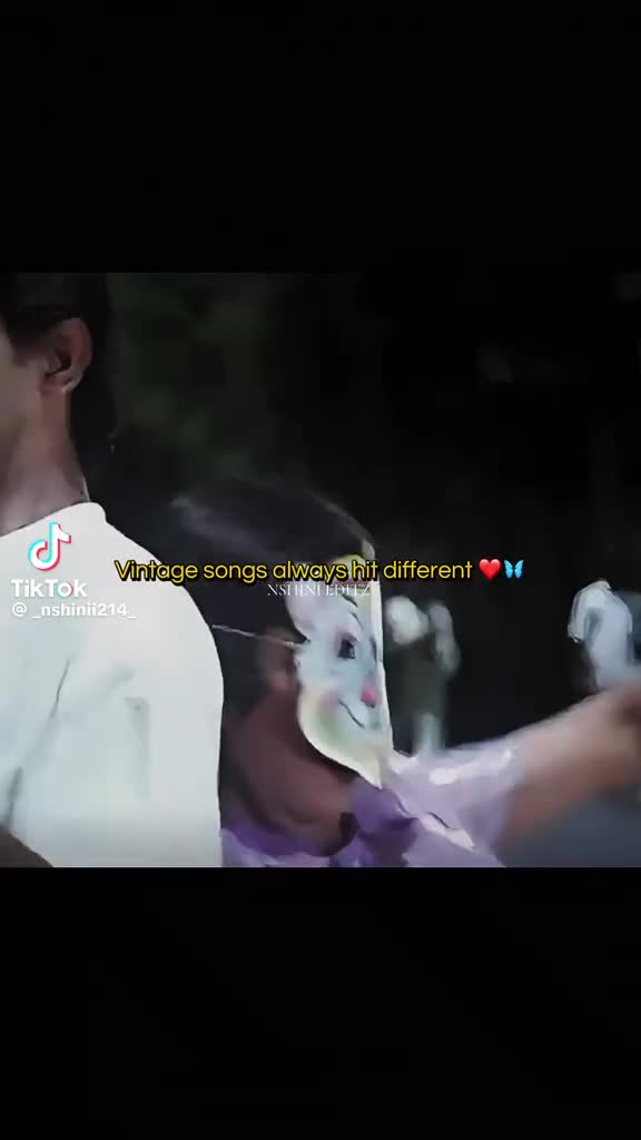 @Nitiya2308