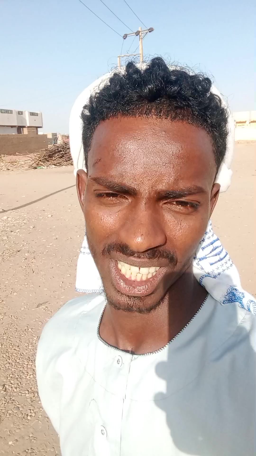 @بـشتـــــــنة (ملك الظرافة) 🤞
