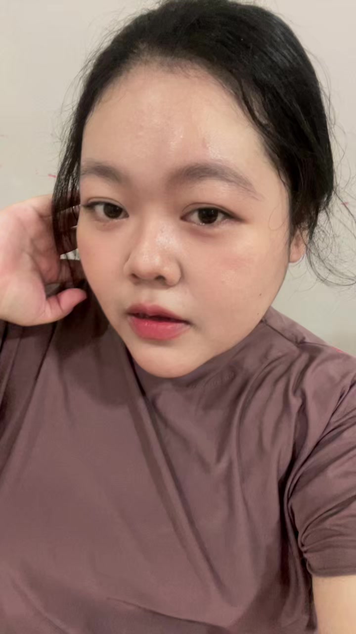 @notyourtype