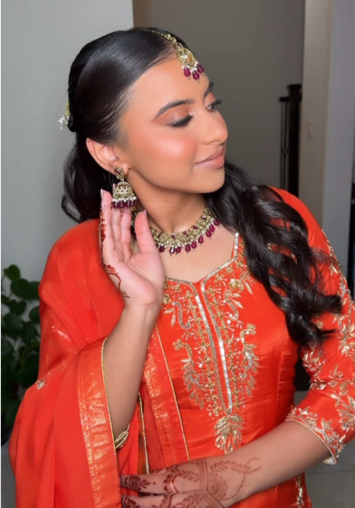 @GLOWWITHPRABHS