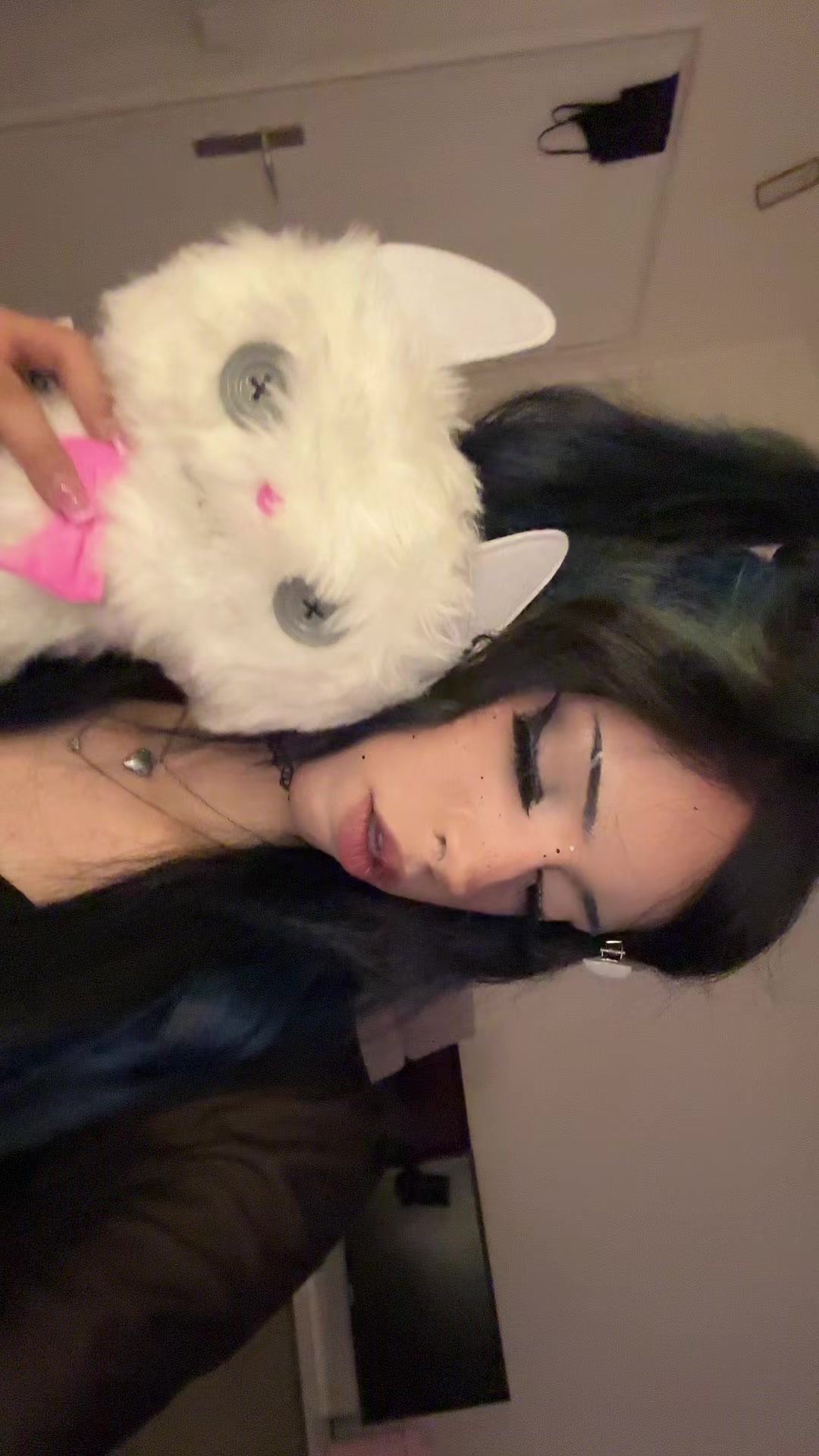 @myuglysecret