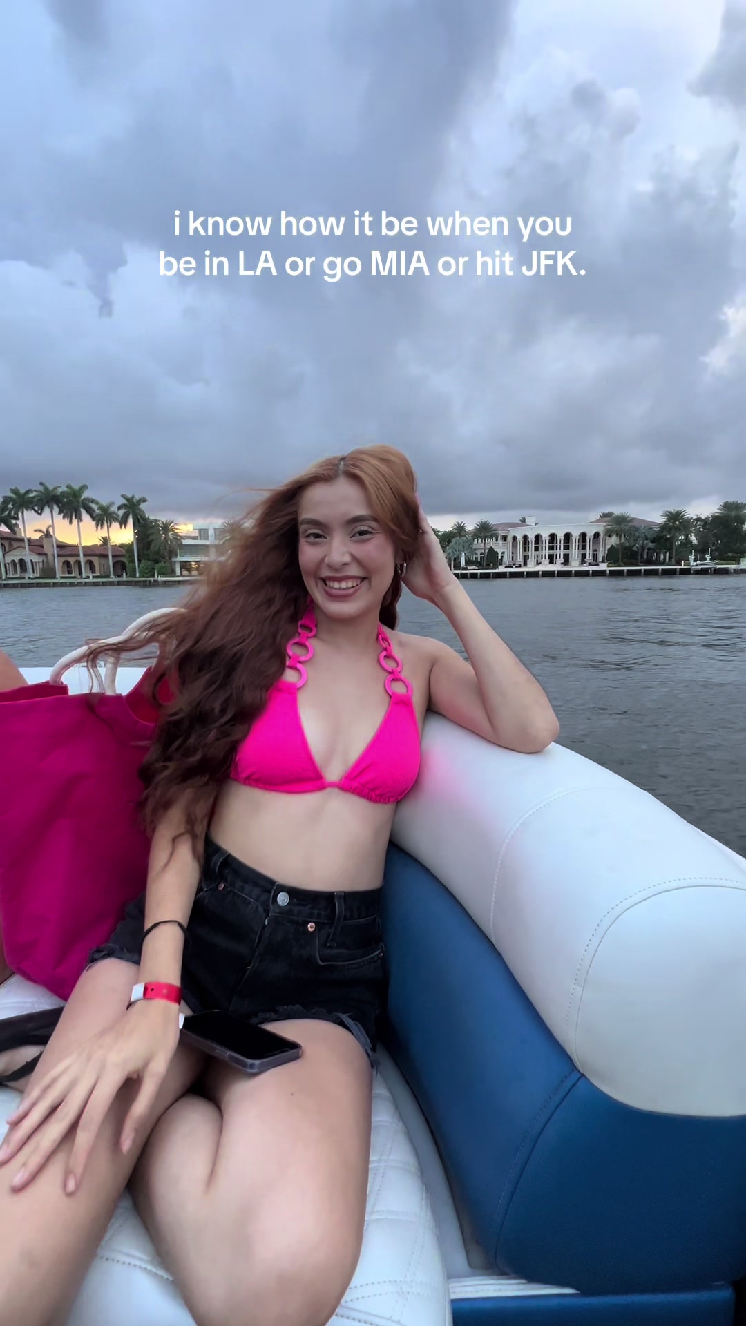 @themarianagutierrez