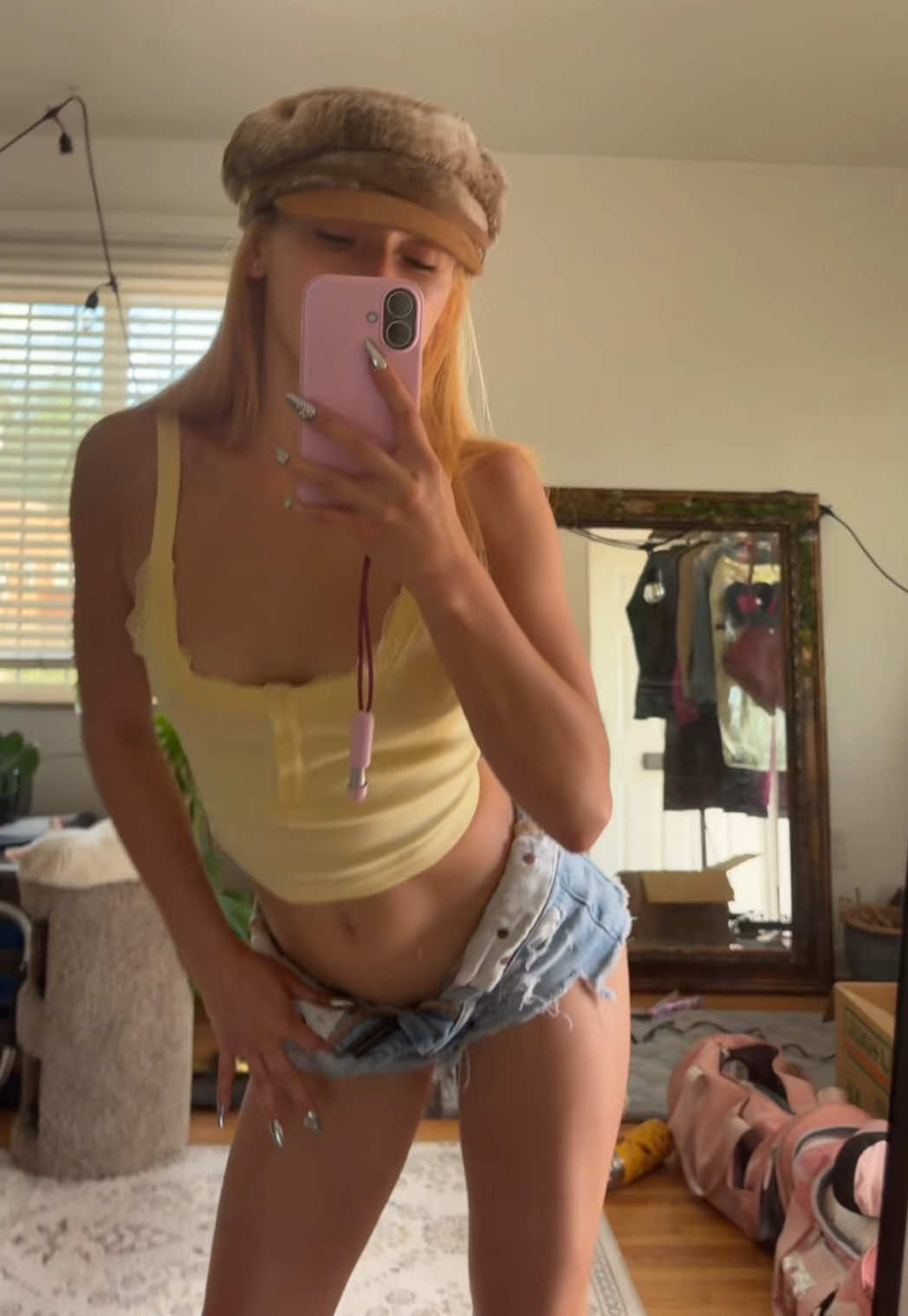 @🖤