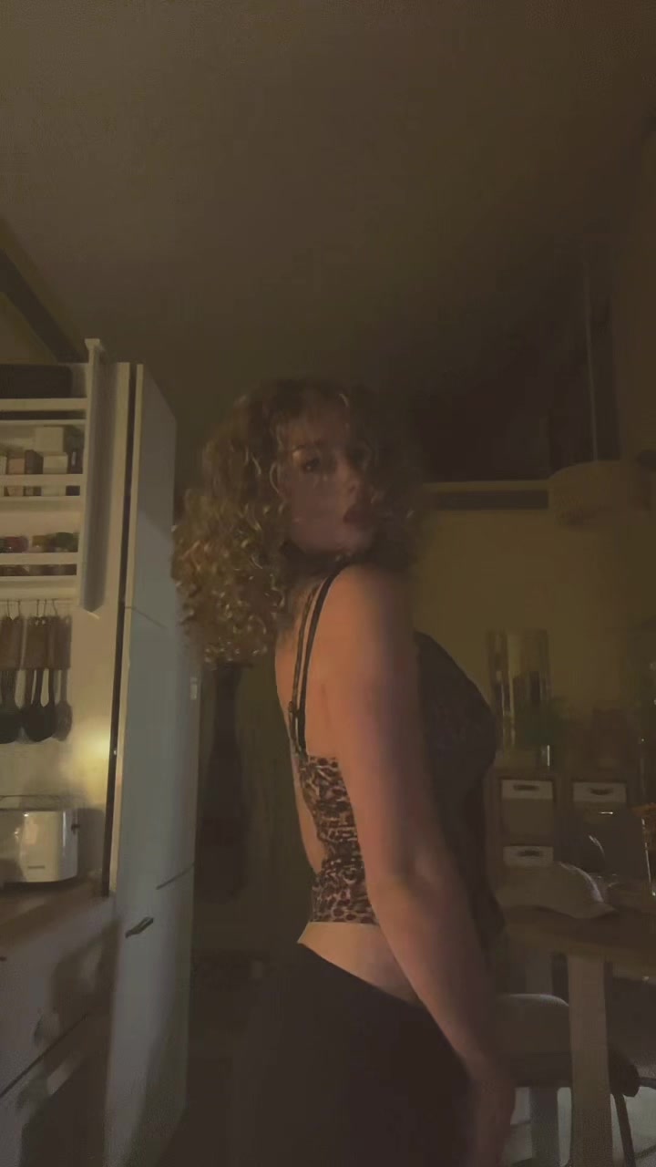 @&dagger;𝓙𝓾𝓵𝔂🐅
