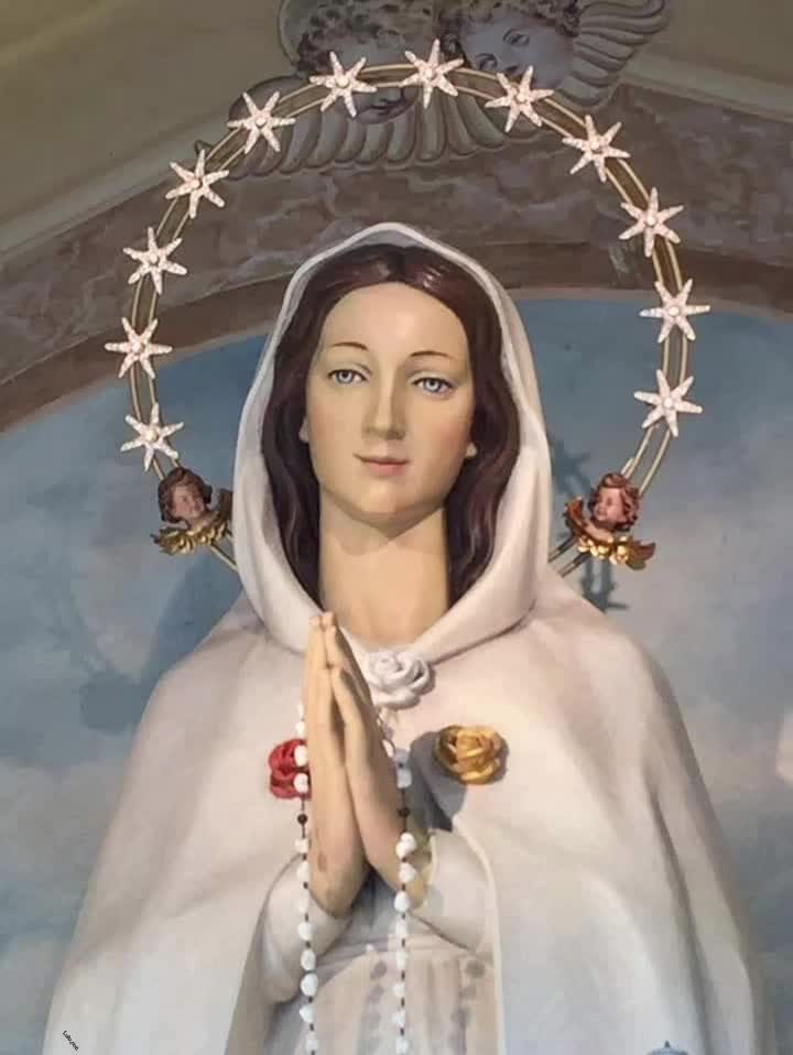 @Luiza 🇻🇦