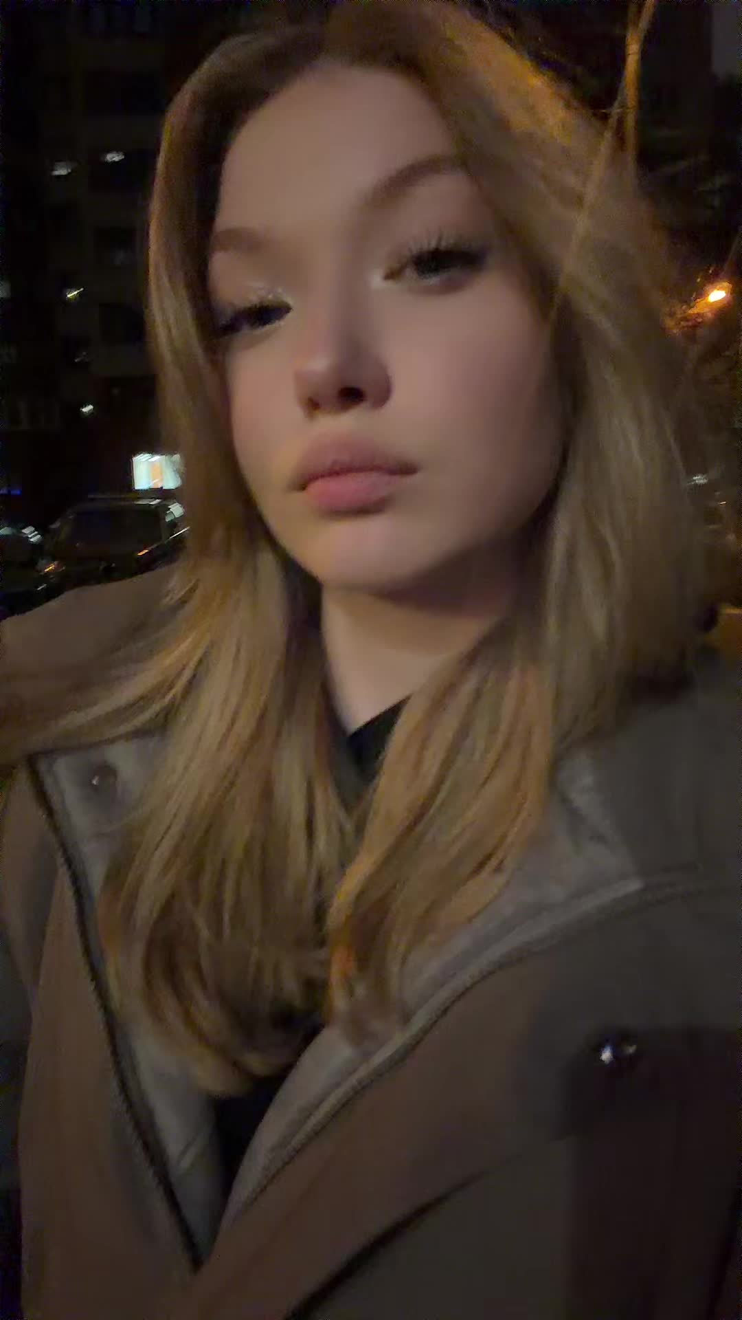 @Varushka🎀