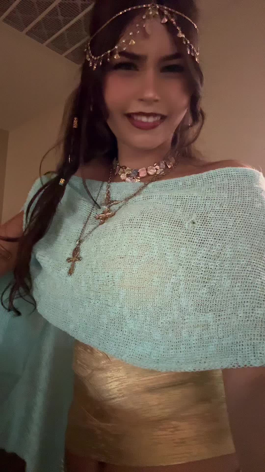 @ellyanna